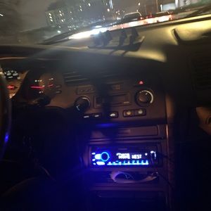 Meet your Posher, Decarlo